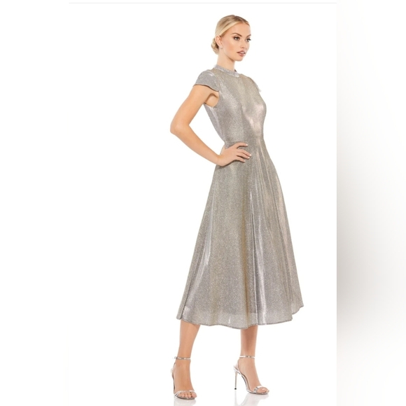 Ieena for Mac Duggal, Metallic Cap Sleeve  Tea-Length Dress, Silver, Size 6, NWT - Picture 1 of 13